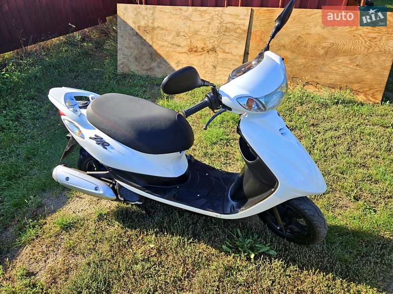 Yamaha ZR 2018