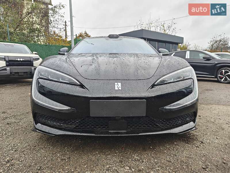 Седан YangWang U7 2025 в Києві