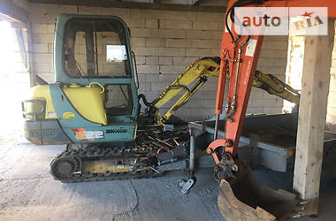 Міні-екскаватор Yanmar B25 2000 в 