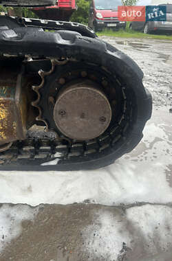 Гусеничний екскаватор Yanmar VIO 45 2004 в 
