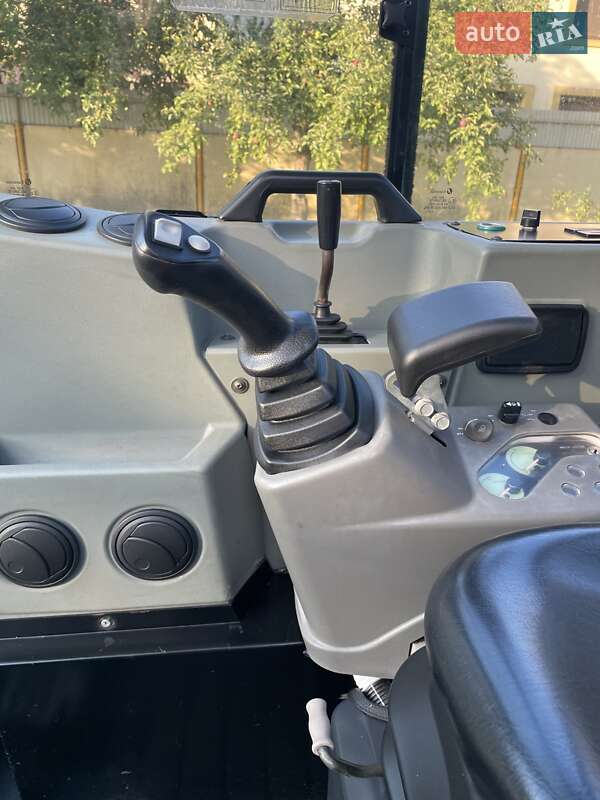 Гусеничний екскаватор Yanmar VIO50 2013 в Луцьку