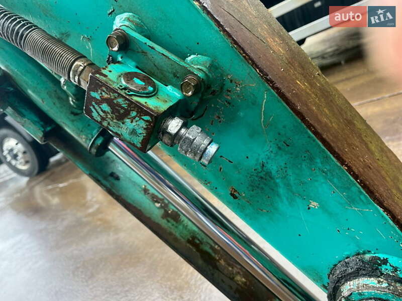 Гусеничный экскаватор Yanmar VIO 2005 в Одессе