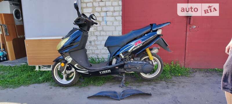 Скутер YiBen YB 150T-15 2014 в 