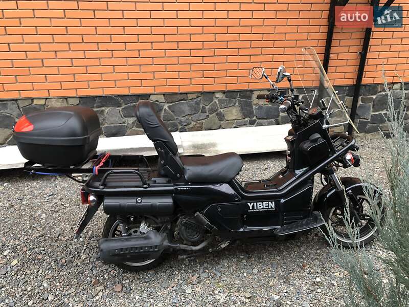 Вантажні моторолери, мотоцикли, скутери, мопеди YiBen YB 150T 2013 в Ніжині
