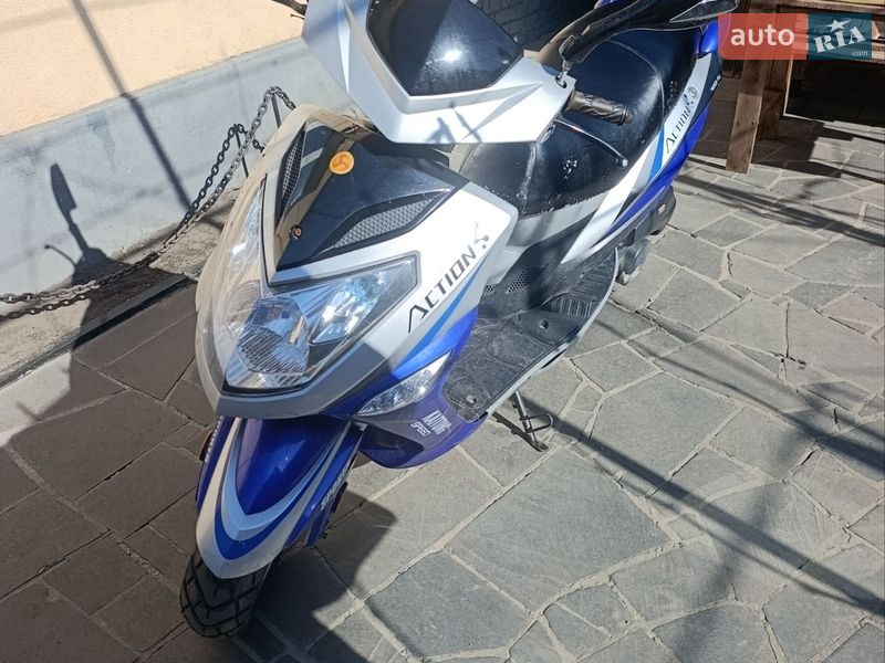 Мопеды YiBen YB 150T 2013 в Радомышле