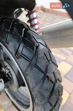 Скутер YiBen YB150T-15D 2013 в 