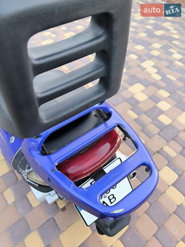 Скутер YiBen YB150T-15D 2013 в Миргороде