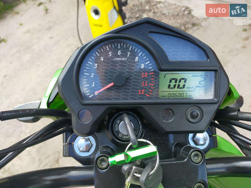 Мотоцикл Классик Yinxiang YX 2014 в Глухове