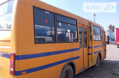 Міський автобус Youyi ZGT 6710 2006 в Радивиліві