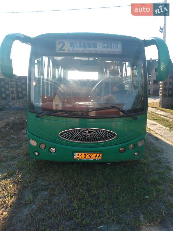 Міський автобус Youyi ZGT 6710 2005 в Сарнах