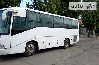 Пригородный автобус Youyi ZGT 6831 2006 в Кропивницком