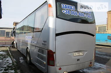Туристический / Междугородний автобус YUTONG ZK 6119HA 2006 в Славянске