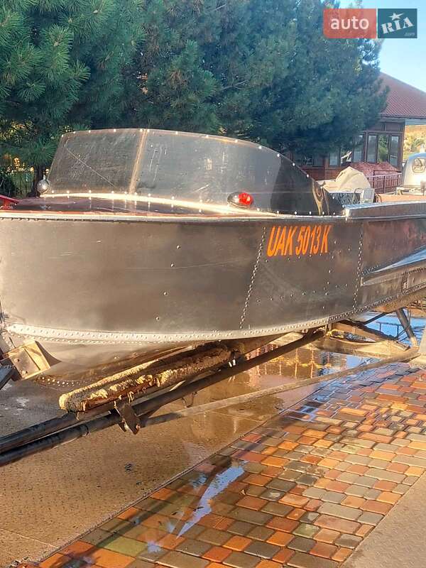 Лодка Южанка 1 1990 в Маяках