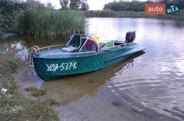 Човен Южанка 1 1976 в Дніпрі