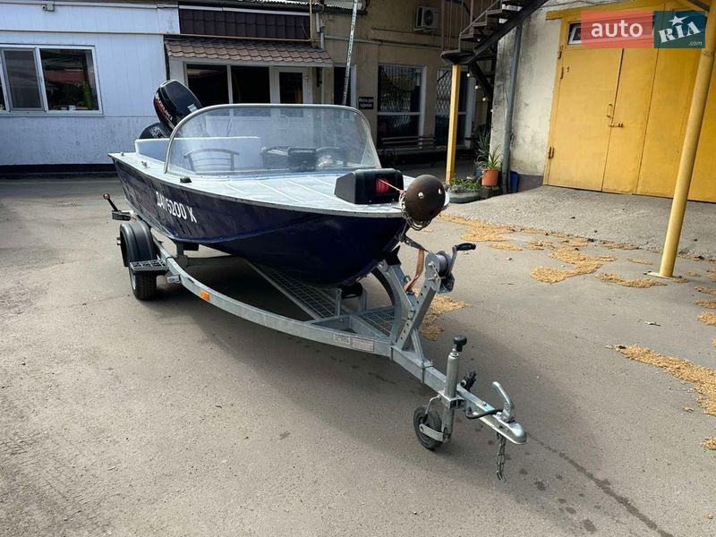 Човен Южанка 2 1981 в Одесі