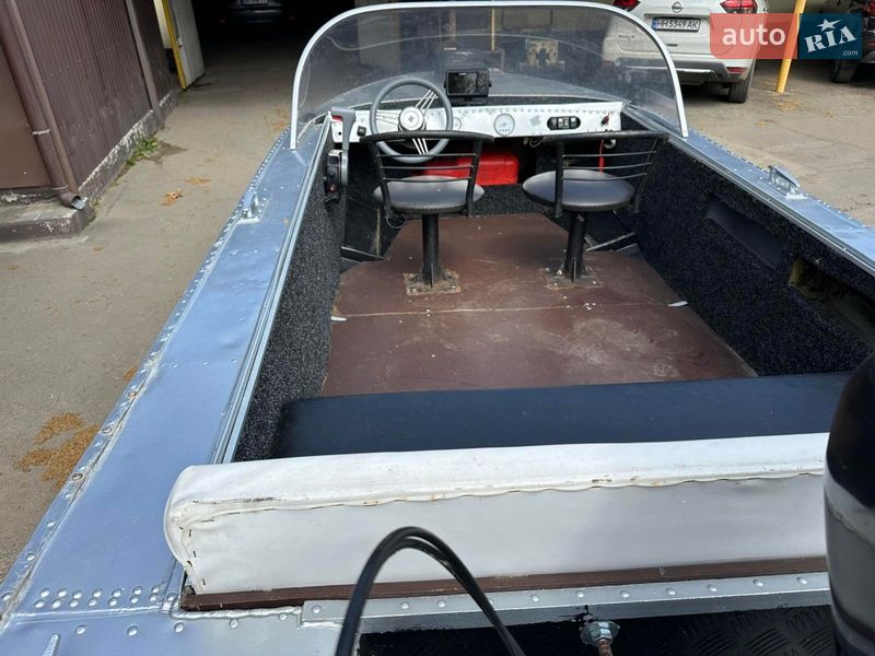 Човен Южанка 2 1981 в Одесі