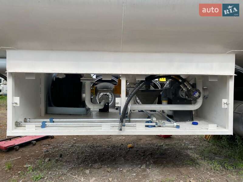 Газовоз Zasta N-42 2011 в Дунаївцях