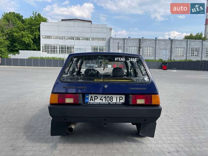 Хэтчбек ЗАЗ 1102 Таврия-Нова 2002 в Запорожье