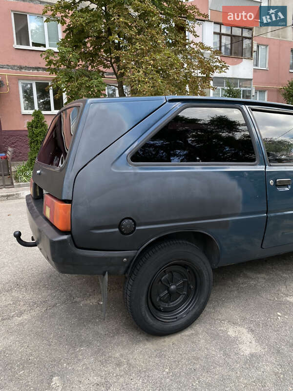 Хетчбек ЗАЗ 1102 Таврія-Нова 2004 в Запоріжжі