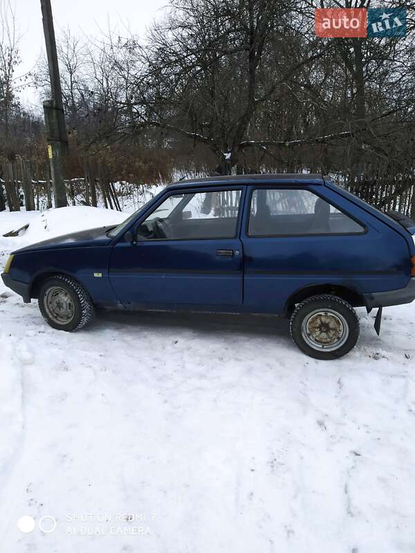 Хэтчбек ЗАЗ 1102 Таврия-Нова 2005 в Бобровице
