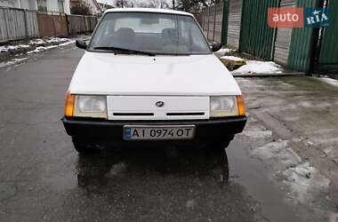 Хэтчбек ЗАЗ 1102 Таврия-Нова 2003 в 