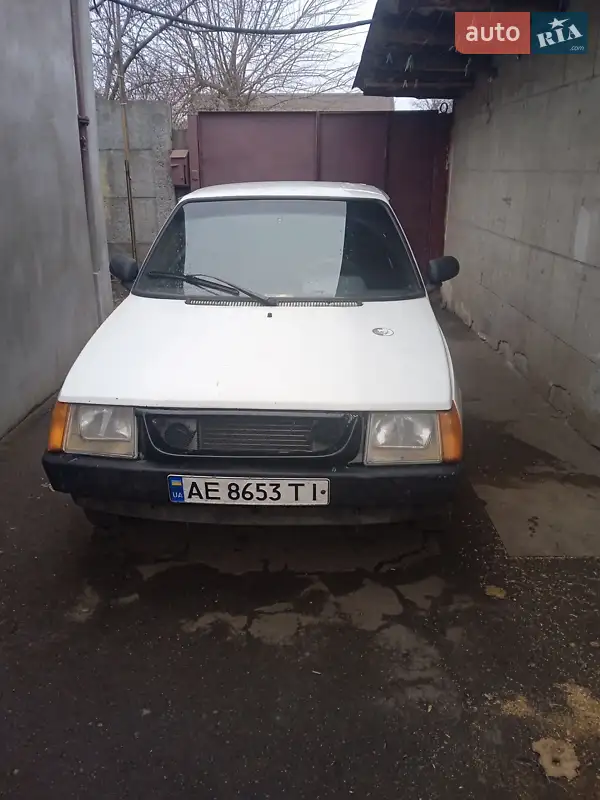 ЗАЗ 1102 Таврія-Нова