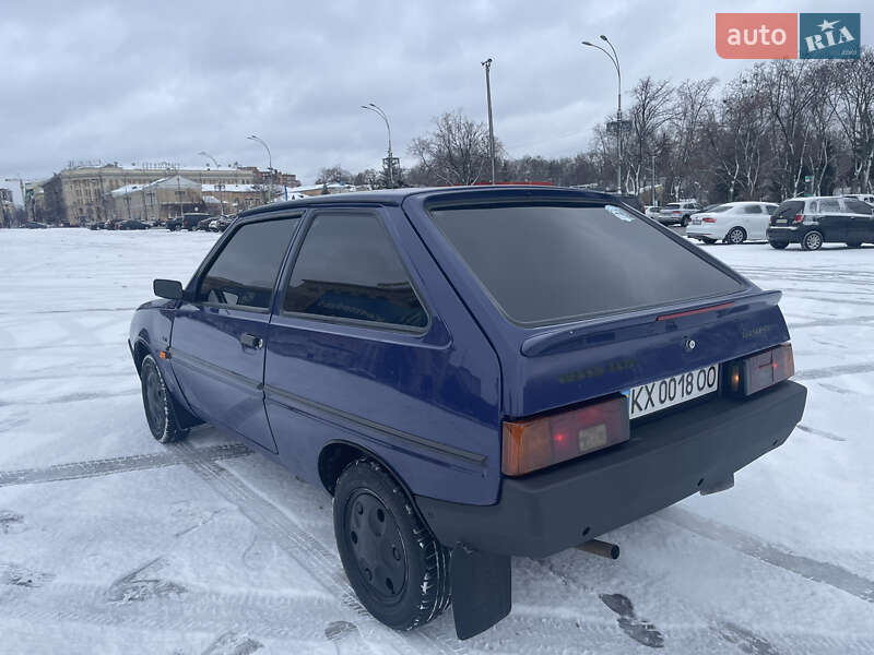 Хэтчбек ЗАЗ 1102 Таврия-Нова 2003 в Харькове