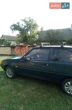 Хэтчбек ЗАЗ 1102 Таврия-Нова 2005 в 