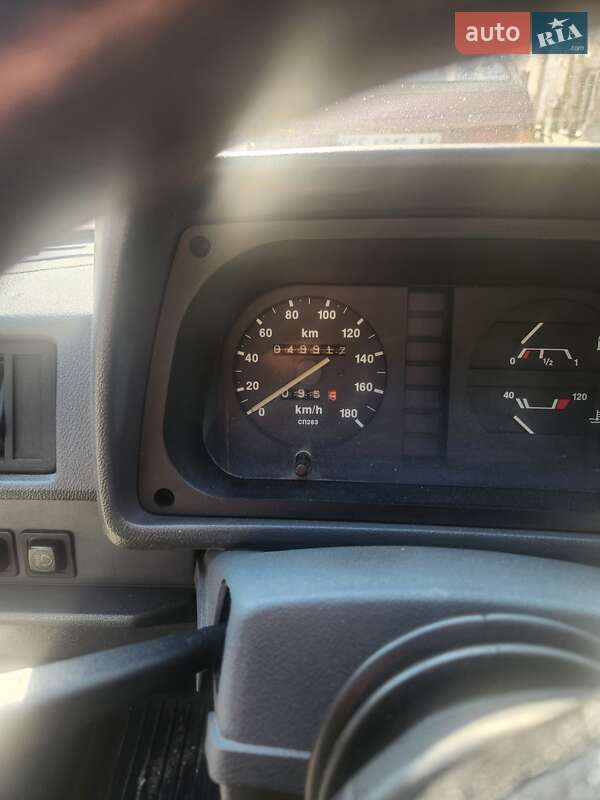 Хетчбек ЗАЗ 1102 Таврія-Нова 2006 в Запоріжжі фото 5 Хетчбек ЗАЗ 1102 Таврія-Нова 2006 в Запоріжжі