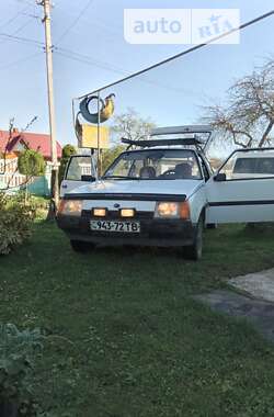 Хетчбек ЗАЗ 1102 Таврія-Нова 2000 в Бориславі