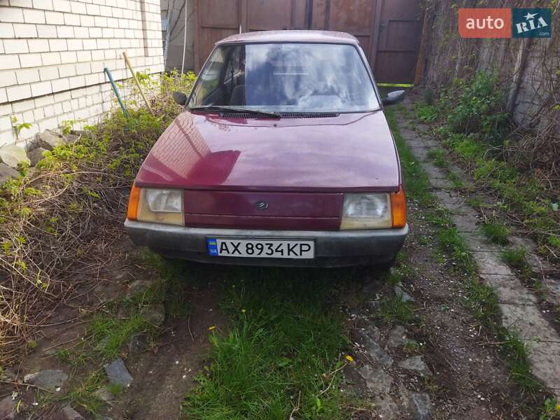 Хэтчбек ЗАЗ 1102 Таврия-Нова 2004 в Харькове