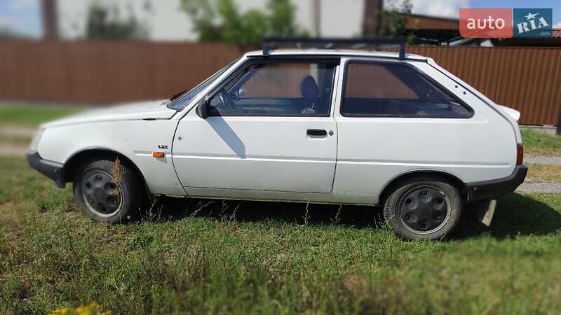 Хэтчбек ЗАЗ 1102 Таврия-Нова 2002 в Ровно фото 13 Хэтчбек ЗАЗ 1102 Таврия-Нова 2002 в Ровно