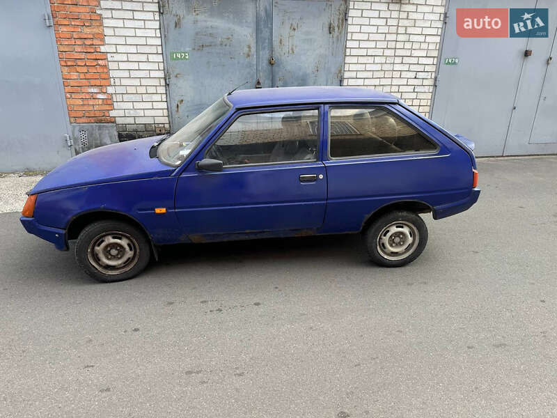 Хэтчбек ЗАЗ 1102 Таврия-Нова 2003 в Киеве фото 6 Хэтчбек ЗАЗ 1102 Таврия-Нова 2003 в Киеве