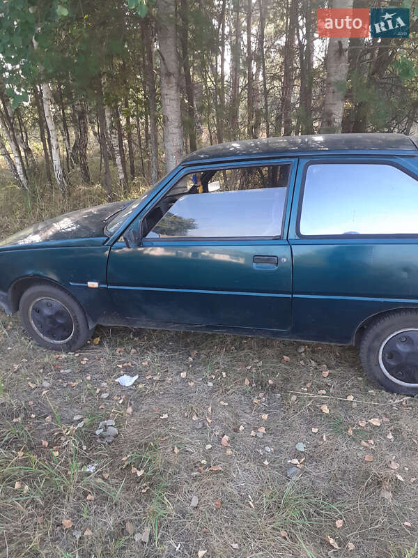 Хэтчбек ЗАЗ 1102 Таврия-Нова 1998 в Коростене