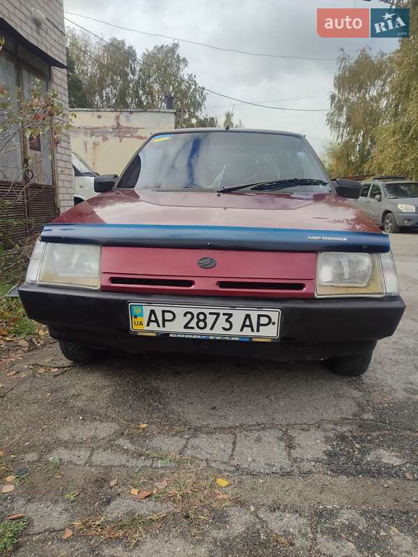 Хэтчбек ЗАЗ 1102 Таврия-Нова 1999 в 