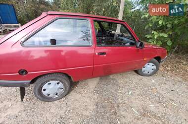 Хетчбек ЗАЗ 1102 Таврія-Нова 2006 в 