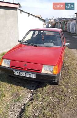 Хэтчбек ЗАЗ 1102 Таврия-Нова 2003 в 