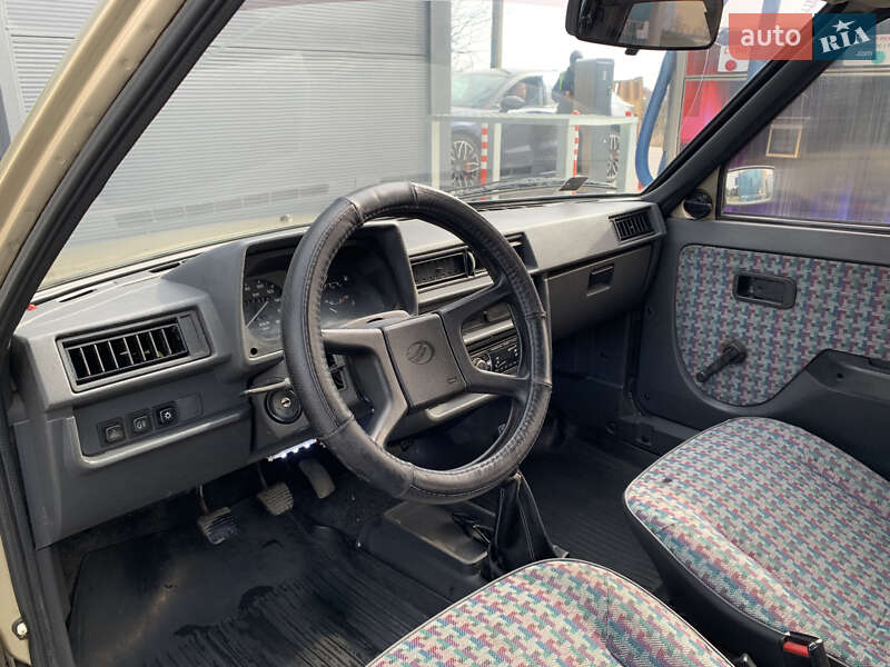 Хэтчбек ЗАЗ 1102 Таврия-Нова 2001 в Запорожье