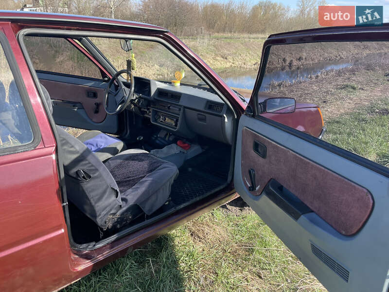 Хетчбек ЗАЗ 1102 Таврія-Нова 1998 в Ніжині