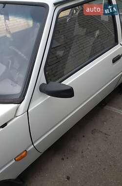 Хэтчбек ЗАЗ 1102 Таврия-Нова 2006 в 