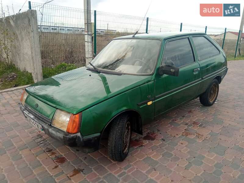 Хэтчбек ЗАЗ 1102 Таврия-Нова 2002 в Борисполе