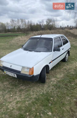 Хэтчбек ЗАЗ 1102 Таврия-Нова 2000 в Иванкове