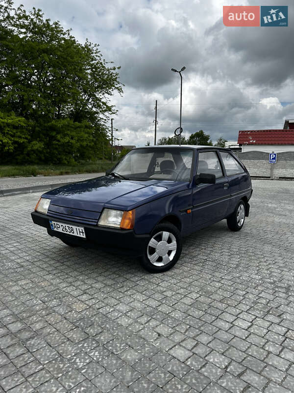 ЗАЗ 1102 Таврія-Нова 2003