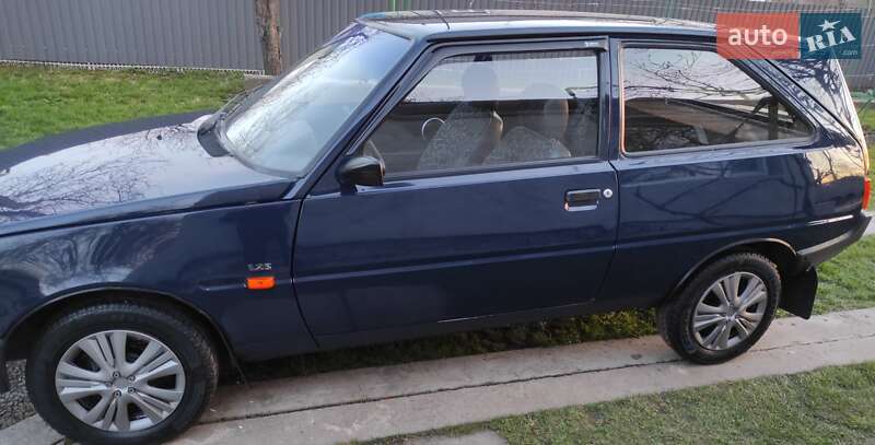 Хэтчбек ЗАЗ 1102 Таврия-Нова 2004 в Козельщине