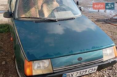 Хэтчбек ЗАЗ 1102 Таврия-Нова 2004 в Городке