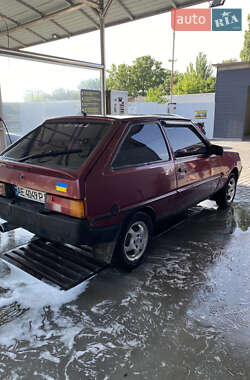 Хэтчбек ЗАЗ 1102 Таврия-Нова 2001 в 