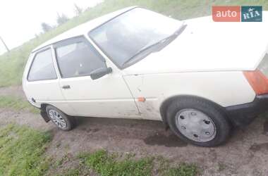 Хэтчбек ЗАЗ 1102 Таврия-Нова 2003 в 