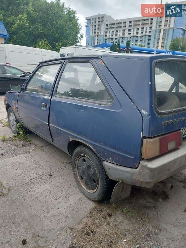 Хэтчбек ЗАЗ 1102 Таврия-Нова 2002 в Львове