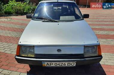 Хэтчбек ЗАЗ 1102 Таврия-Нова 2003 в 