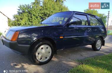 Хэтчбек ЗАЗ 1102 Таврия-Нова 2004 в 